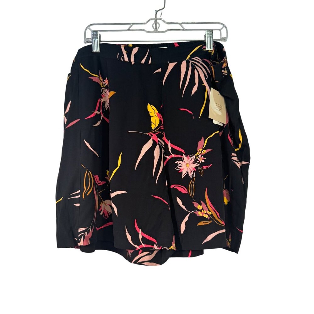 14th & Union Womens Size 1X Floral Print Black Pull-On Shorts